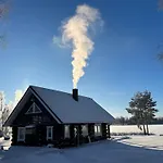Maeekuela Jaerve Palkmaja * Viljandi