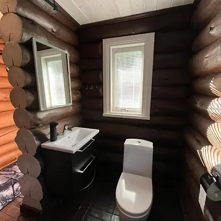 Maeekuela Jaerve Palkmaja Alpstuga