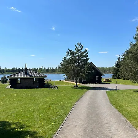 Mäeküla Järve Palkmaja *