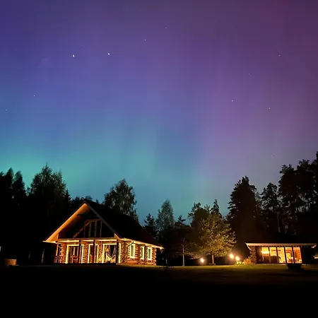 Alpstuga Maeekuela Jaerve Palkmaja