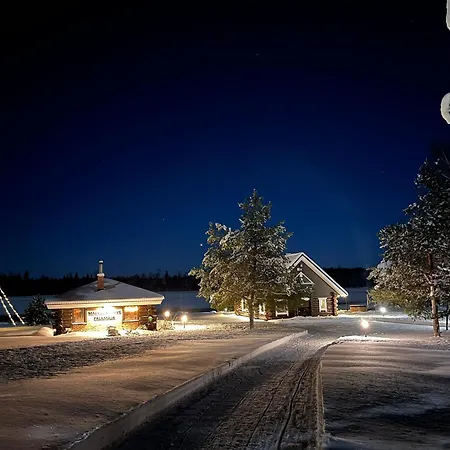Mäeküla Järve Palkmaja Chalet *