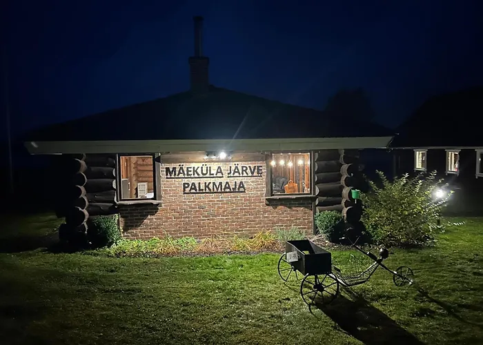 Maeekuela Jaerve Palkmaja シャレー ヴィリャンディ