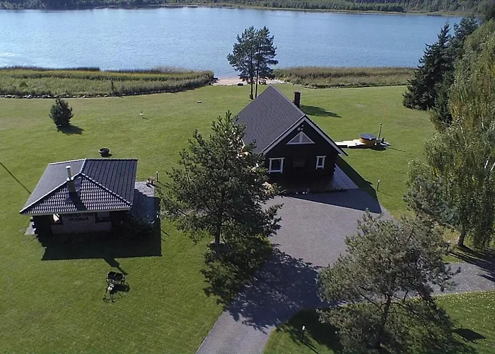 Maeekuela Jaerve Palkmaja