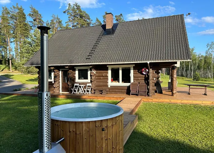 シャレー Maeekuela Jaerve Palkmaja