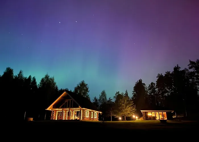 Alpstuga Maeekuela Jaerve Palkmaja