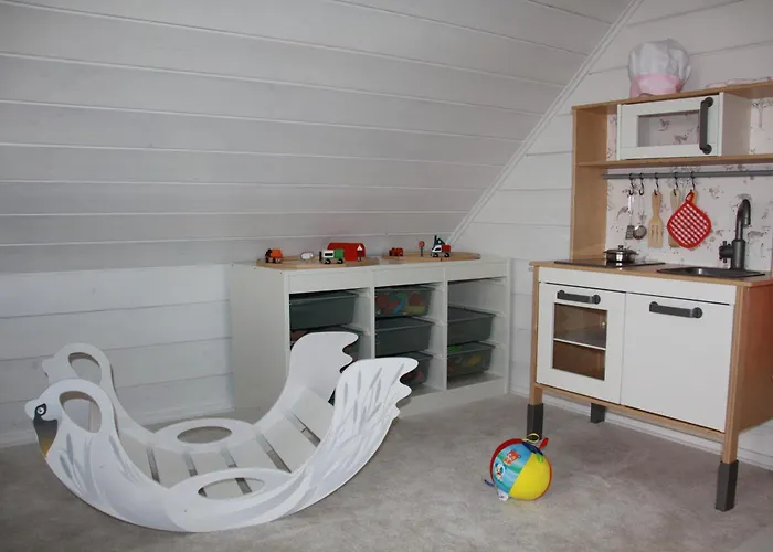 シャレー Maeekuela Jaerve Palkmaja *