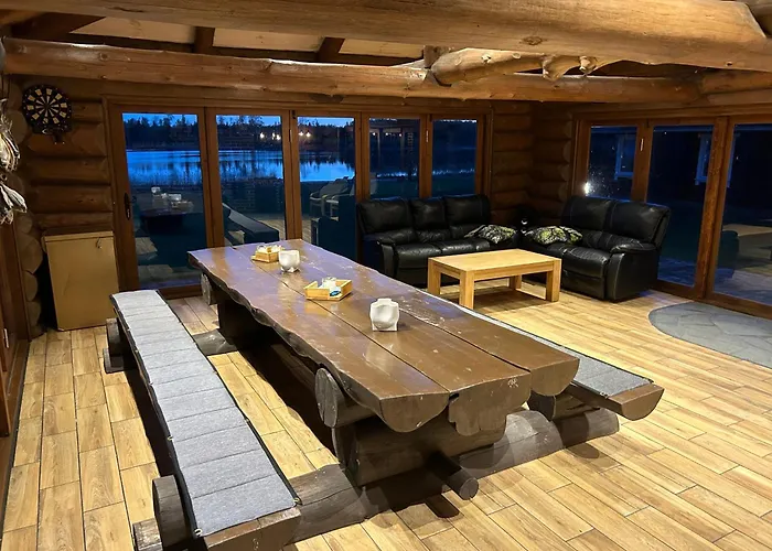 Chalet Mäeküla Järve Palkmaja *