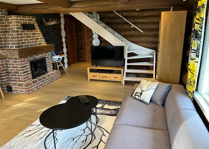 Maeekuela Jaerve Palkmaja * Viljandi (Viljandimaa)