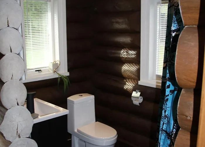 Maeekuela Jaerve Palkmaja シャレー *