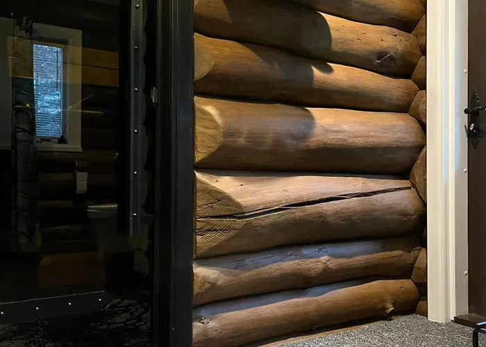 Maeekuela Jaerve Palkmaja シャレー