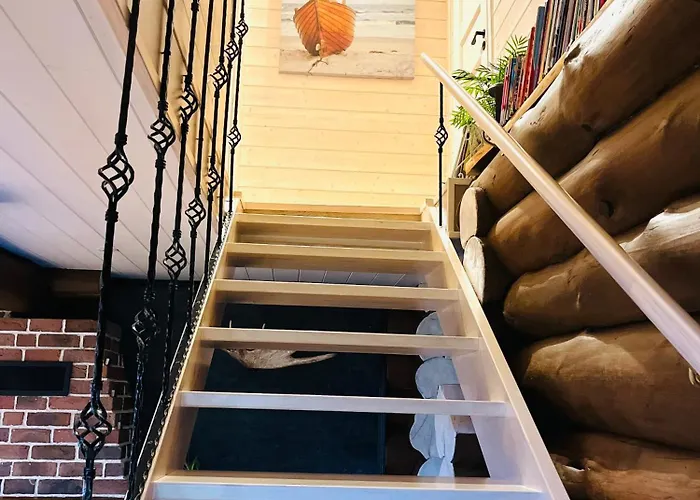 Maeekuela Jaerve Palkmaja シャレー *